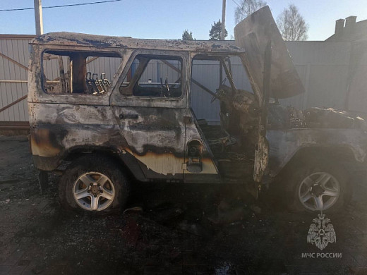 Два автомобиля сгорели за минувшие сутки в Ивановской области